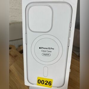 Apple iPhone 15 Pro Transparent MagSafe Case Clear
